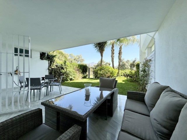 2 Slaapkamer Appartement in Guadalmina Baja