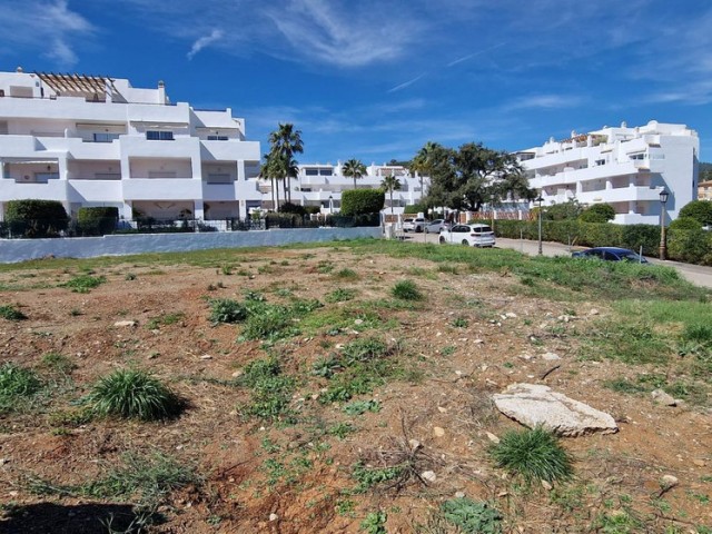  Plot in New Golden Mile