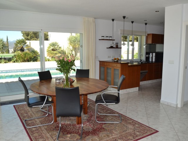 3 Schlafzimmer Villa in Sierrezuela