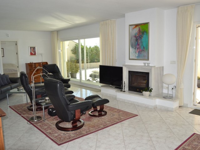 3 Schlafzimmer Villa in Sierrezuela