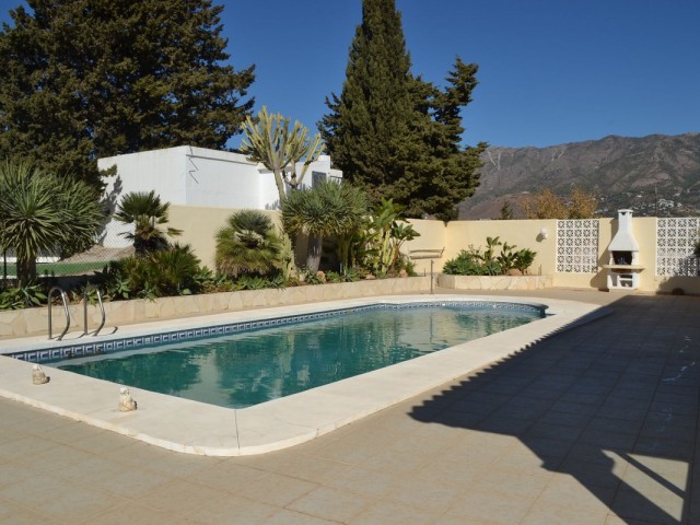 3 Makuuhuoneen Huvila Sierrezuela