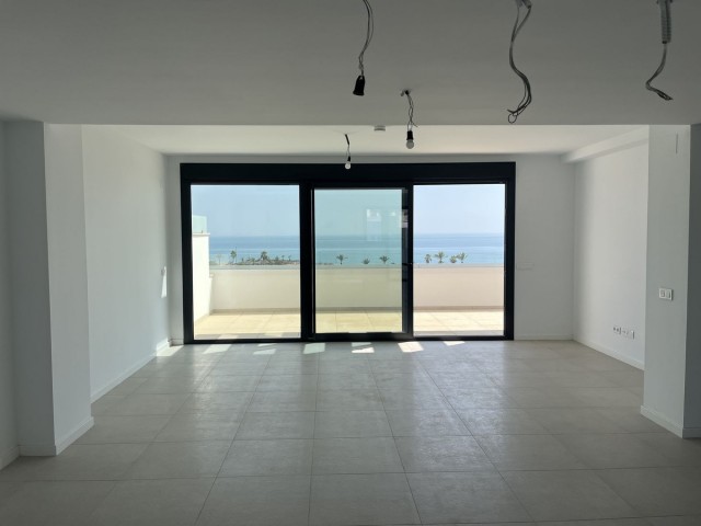 Penthouse avec 3 Chambres  à Torremolinos