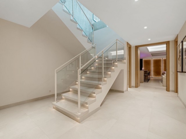 4 Sovrums Villa i Nueva Andalucía