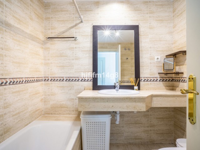 2 Soveroms Leilighet i Nueva Andalucía