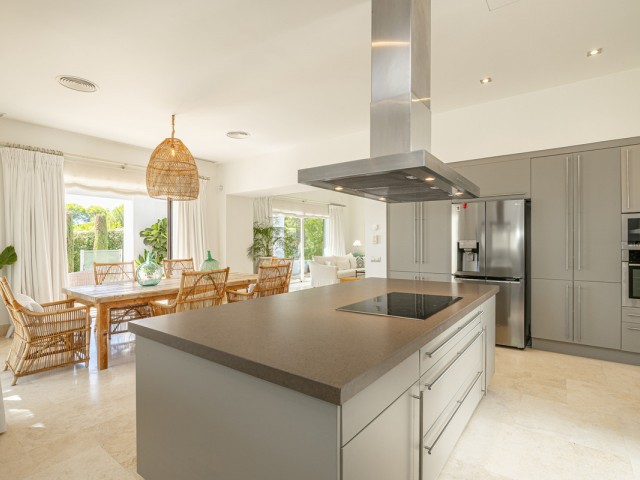 Villa avec 4 Chambres  à Casares