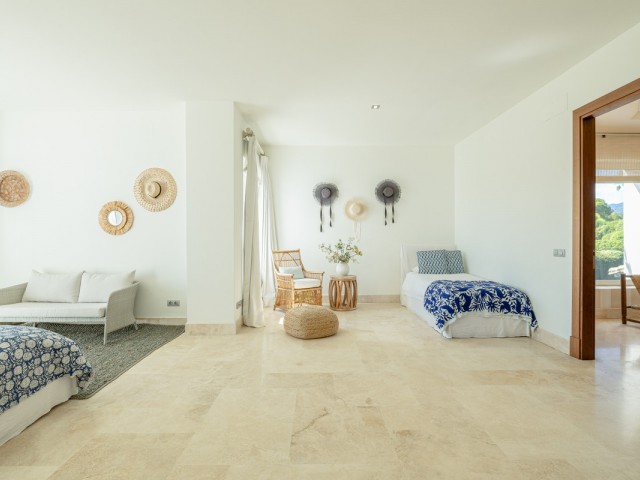 Villa avec 4 Chambres  à Casares