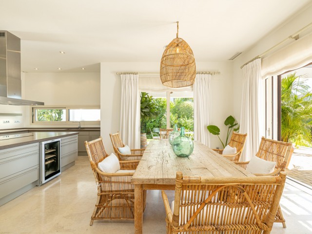 Villa avec 4 Chambres  à Casares