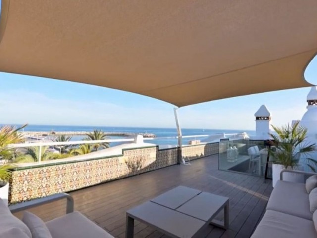 4 Bedrooms Apartment in Benalmadena Costa