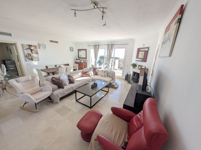 Penthouse in Calahonda