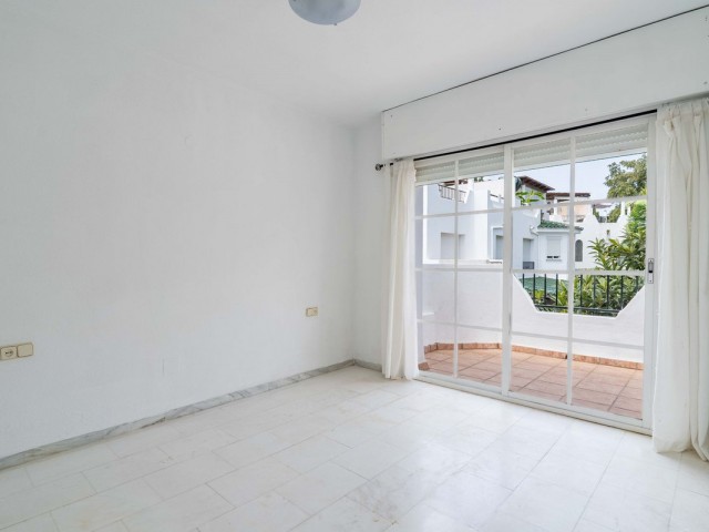 3 Schlafzimmer Reihenhaus in Nueva Andalucía