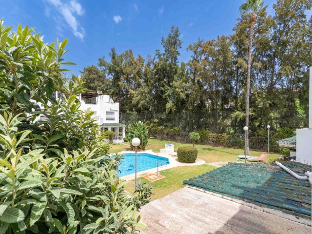 3 Schlafzimmer Reihenhaus in Nueva Andalucía