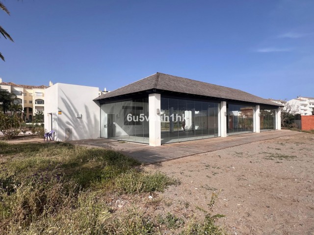 Commercial in Elviria