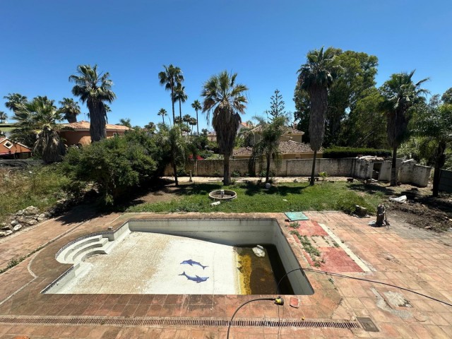 7 Sovrums Villa i Nueva Andalucía