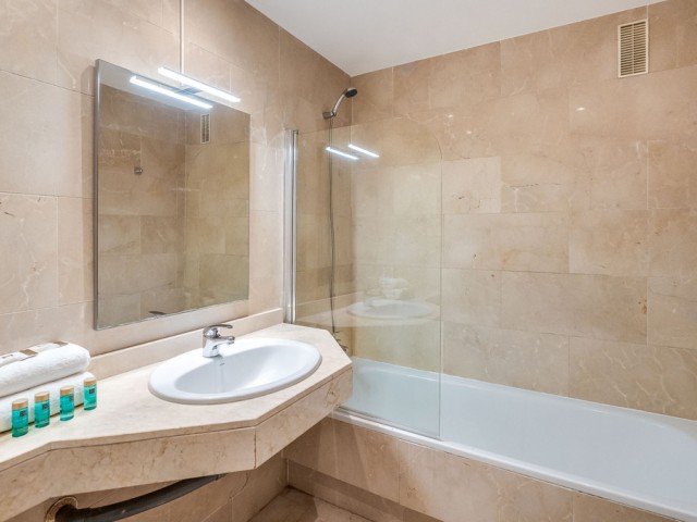 3 Bedrooms Apartment in Puerto Banús