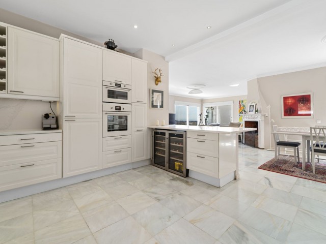 4 Schlafzimmer Villa in Sierrezuela