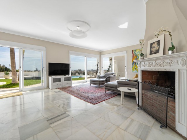 4 Schlafzimmer Villa in Sierrezuela