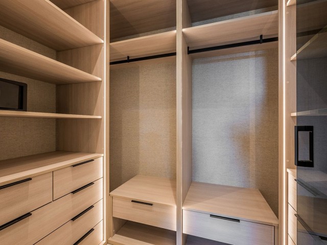 3 Bedrooms Apartment in New Golden Mile