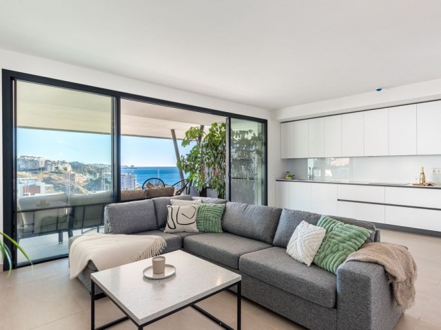 Apartamento con 2 Dormitorios  en Carvajal