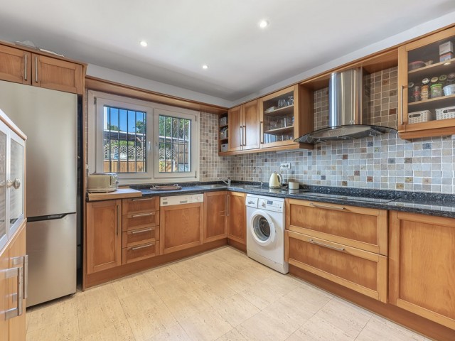 Villa con 3 Dormitorios  en Manilva