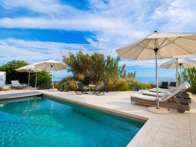 Villa avec 6 Chambres  à Costabella