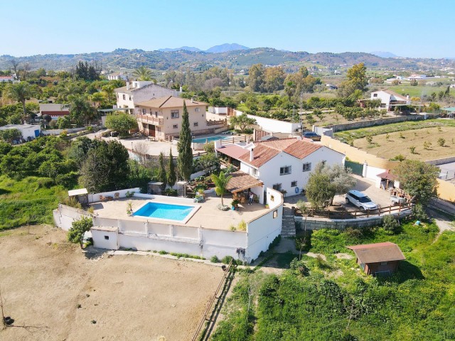 4 Slaapkamer Villa in Alhaurín el Grande