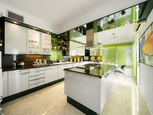 4 Slaapkamer Villa in El Chaparral