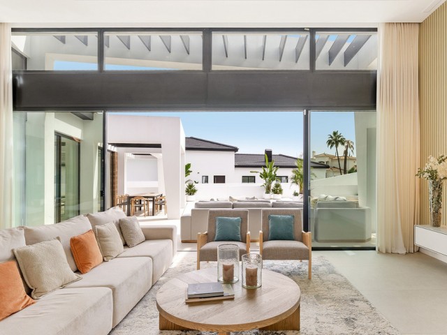 6 Soveroms Villa i Nueva Andalucía