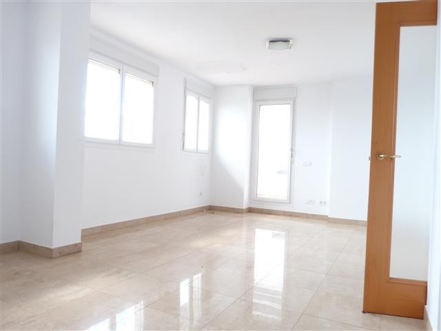 5 Soveroms Villa i La Duquesa