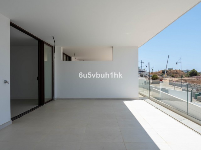 2 Bedrooms Apartment in Fuengirola