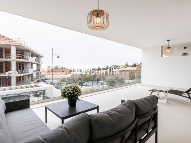 2 Bedrooms Apartment in Fuengirola