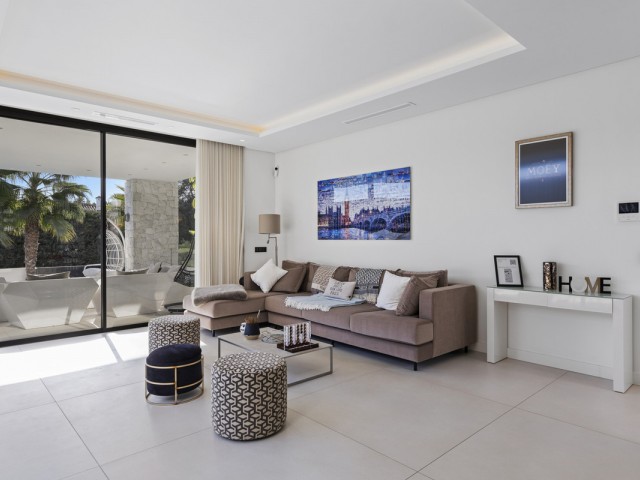 Villa, San Pedro de Alcántara, R5182645