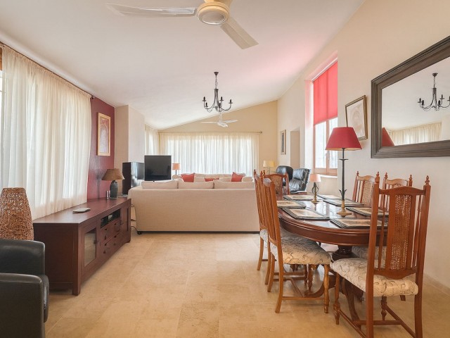 3 Bedrooms Villa in Cerros del Aguila