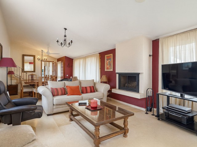 3 Bedrooms Villa in Cerros del Aguila