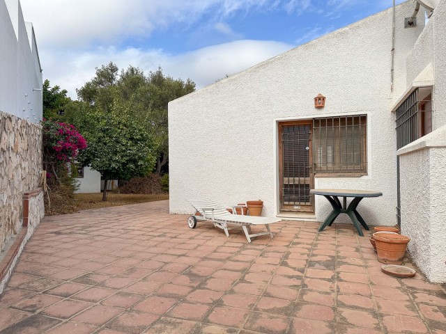 Villa con 3 Dormitorios  en Cerros del Aguila