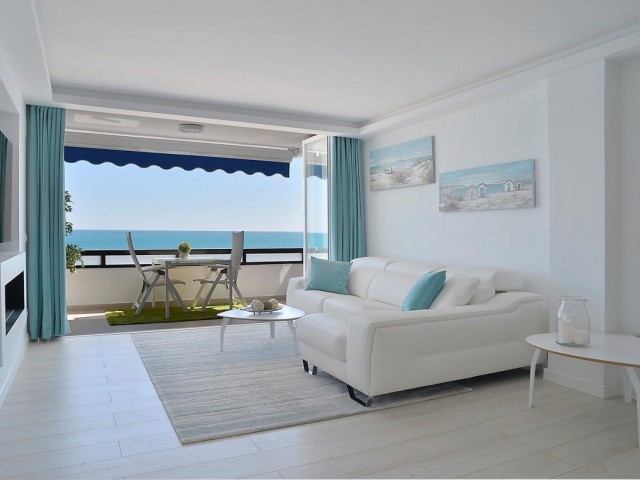 Apartamento con 4 Dormitorios  en Fuengirola