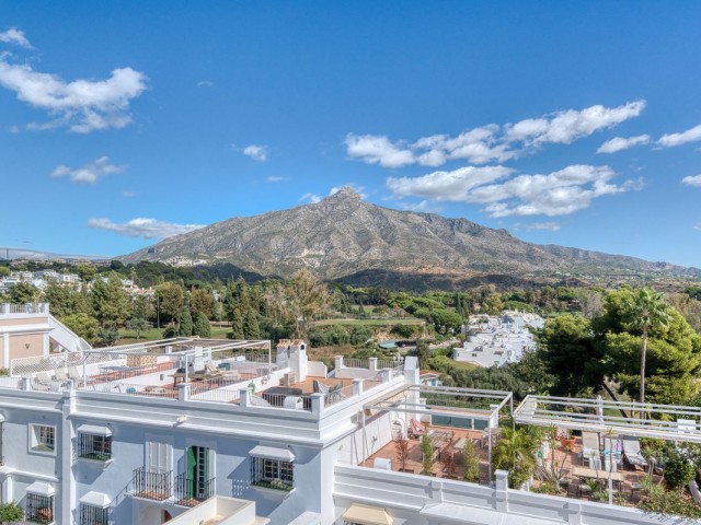 4 Slaapkamer Rijtjeshuis in Aloha