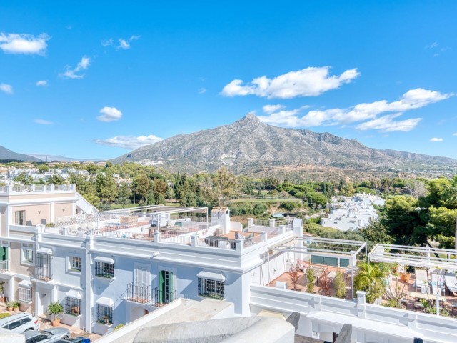 4 Slaapkamer Rijtjeshuis in Aloha