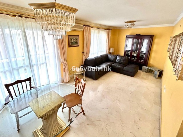 2 Bedrooms Apartment in Fuengirola