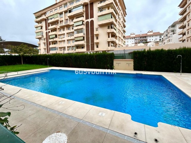 Apartment Fuengirola - R5203663