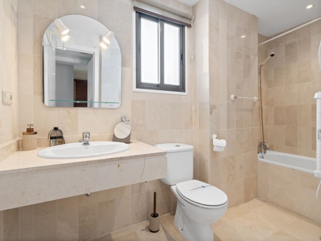 2 Slaapkamer Appartement in Estepona