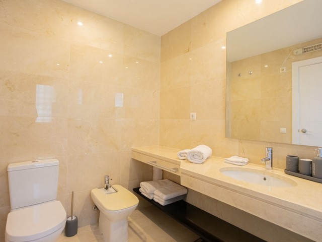 3 Bedrooms Apartment in Estepona