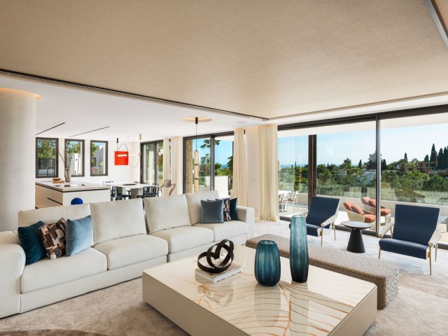 5 Bedrooms Villa in The Golden Mile