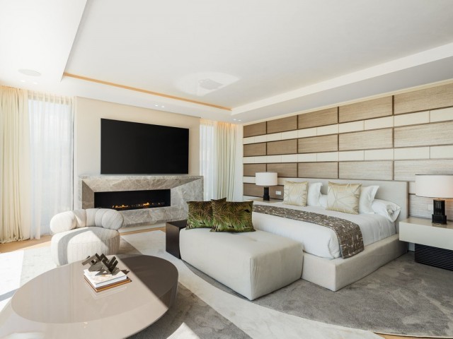 5 Bedrooms Villa in The Golden Mile