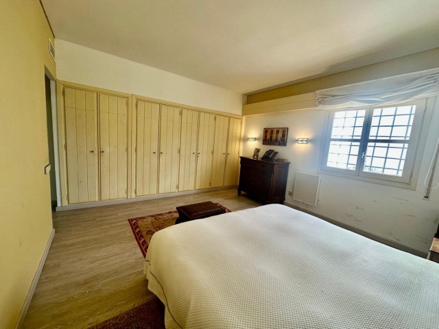 4 Soveroms Leilighet i Puerto Banús