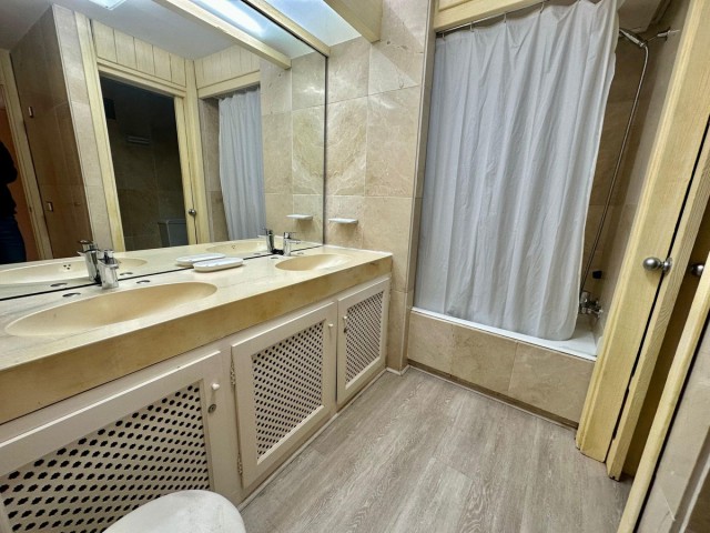 4 Soveroms Leilighet i Puerto Banús