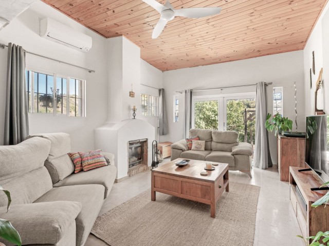 3 Soveroms Villa i Estepona