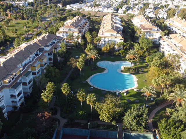2 Bedrooms Apartment in Puerto Banús