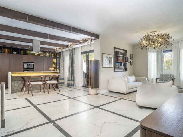 3 Soveroms Leilighet i Nueva Andalucía