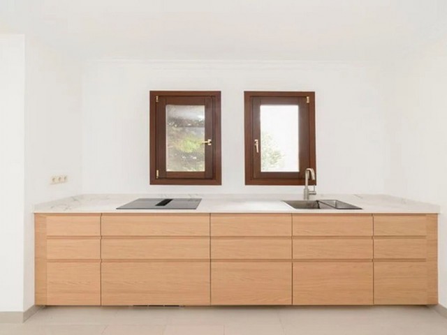 Villa avec 5 Chambres  à Nueva Andalucía