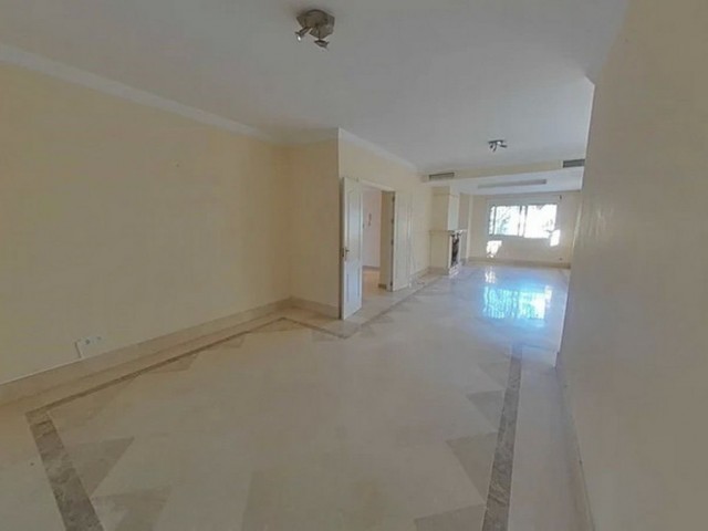 5 Slaapkamer Villa in Marbella